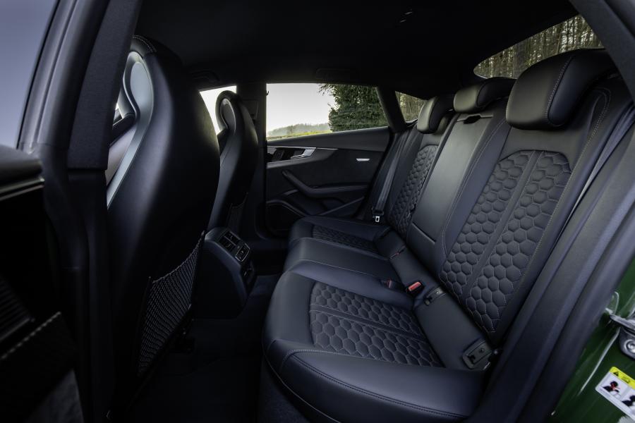 Интерьер Audi RS5 Sportback (B9) 2019 года  (WW) (фото 50 из 56)